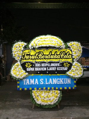 Papan Bunga Duka di Palasari