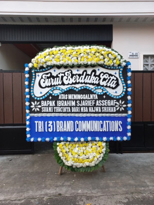 Papan Bunga Duka di Palasari